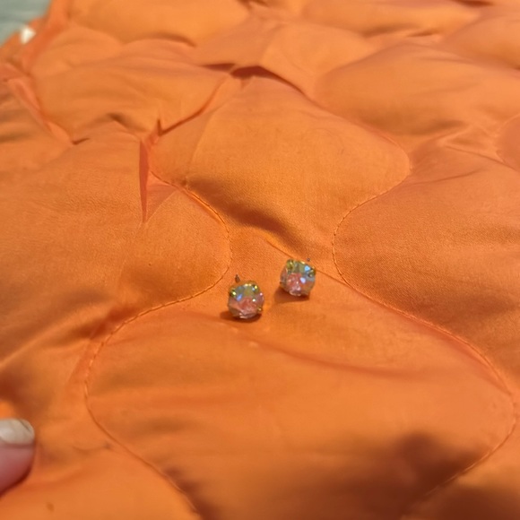 Sparkled Shell Studs - Picture 1 of 3